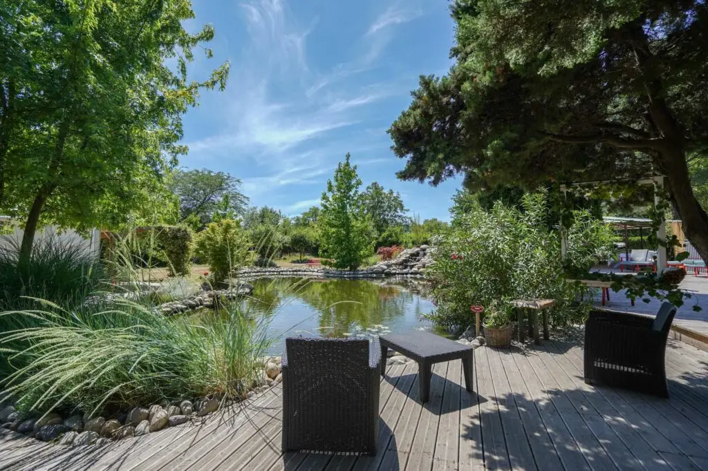 Les Jardins Intérieurs: retreat venue and group accommodation in southern Ardèche