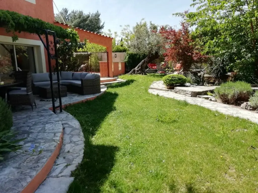 le jardin interieur, a retreat venue in Valence