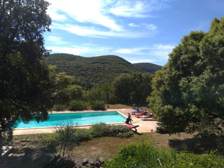Yoga retreats in Occitanie: 4 peaceful venues - Retreat venues