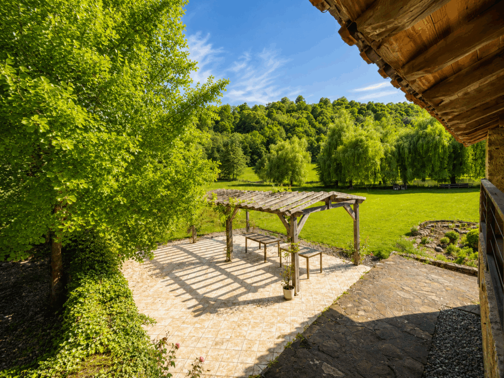 Shanti Lake – Lieu de stages et retraites en Ariège